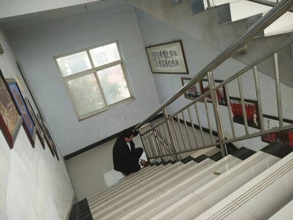 “其身正，不令而行；其身不正，雖令不從”