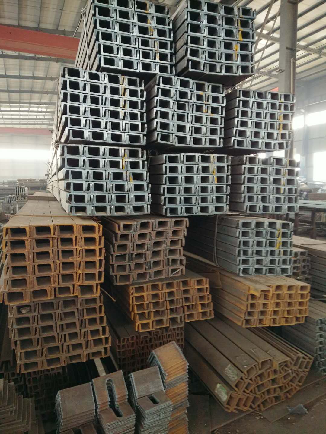 充足原料，河南系梁模板廠家等你來下單